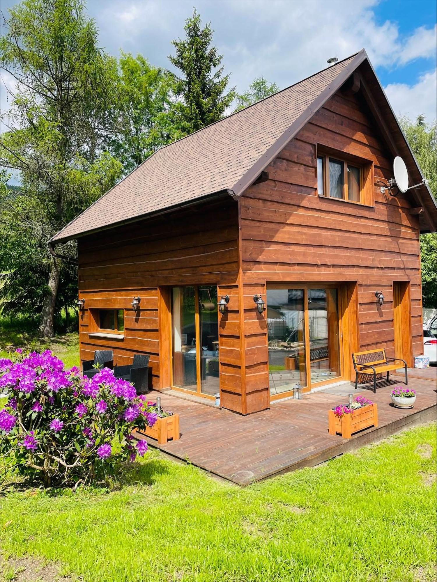 Villa Srub V Oderi Hroznetin Exterior foto